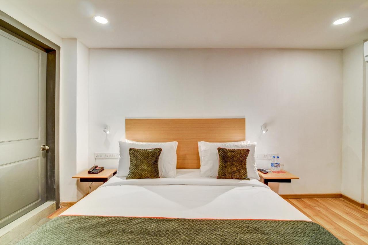 班加罗尔 Oyo Townhouse 104 Koramangala Maharaja Signal酒店 外观 照片
