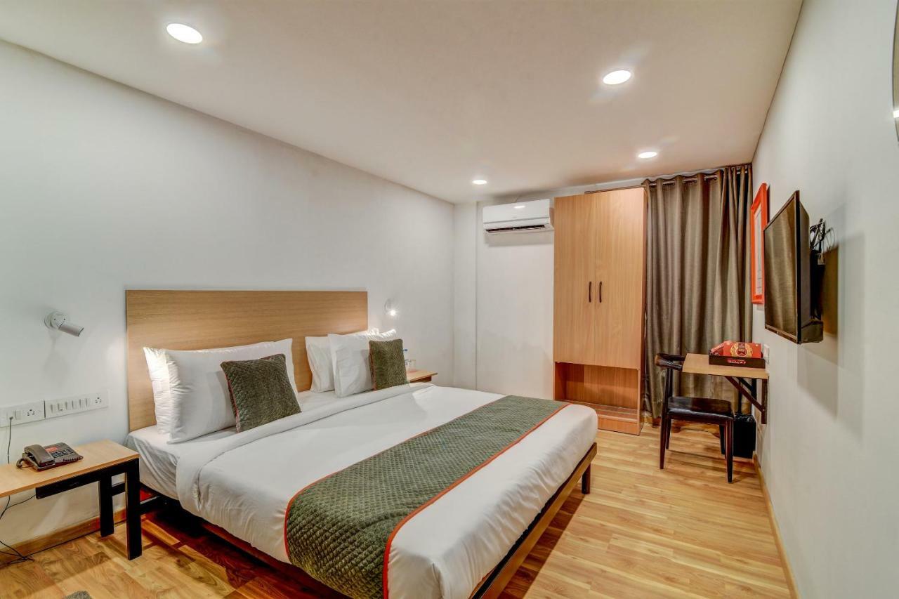 班加罗尔 Oyo Townhouse 104 Koramangala Maharaja Signal酒店 外观 照片