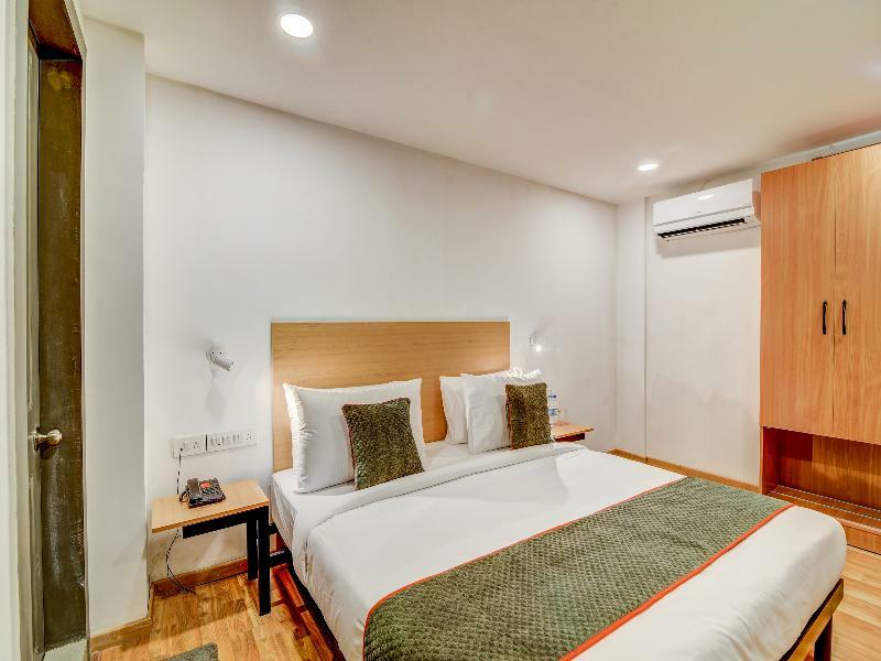 班加罗尔 Oyo Townhouse 104 Koramangala Maharaja Signal酒店 外观 照片